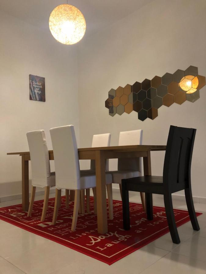 Evergreen 1 Homestay Куантан Екстериор снимка