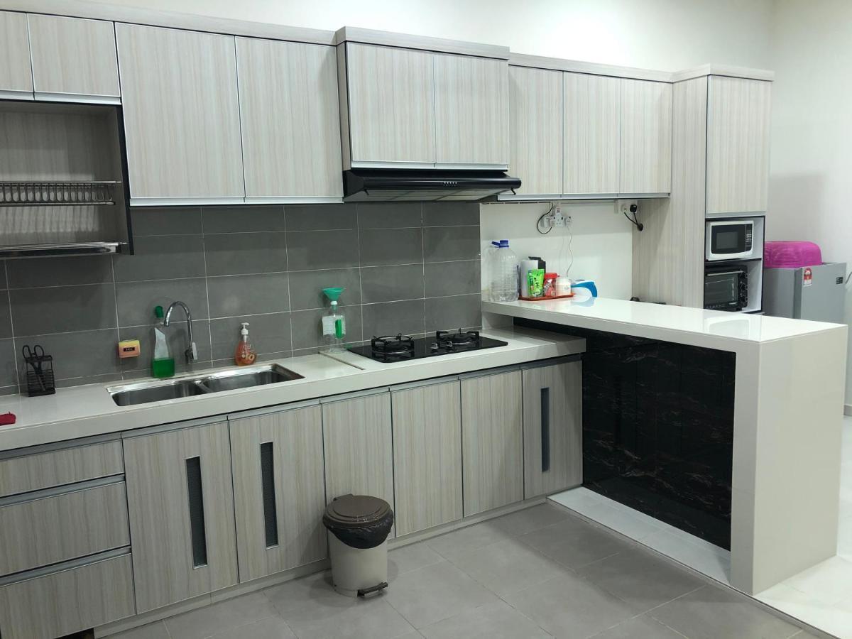 Evergreen 1 Homestay Куантан Екстериор снимка